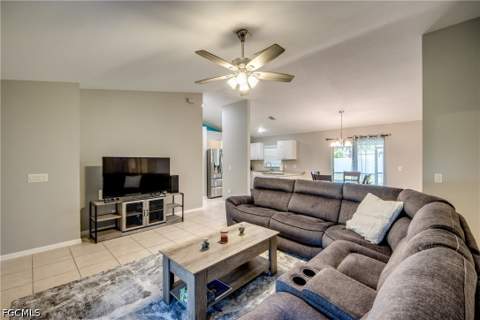 3227 Santa Barbara Blvd, Cape Coral FL - photo 12 of 40