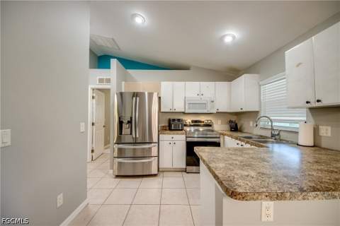 3227 Santa Barbara Blvd, Cape Coral FL - photo 18 of 40