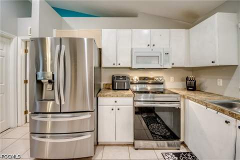 3227 Santa Barbara Blvd, Cape Coral FL - photo 20 of 40