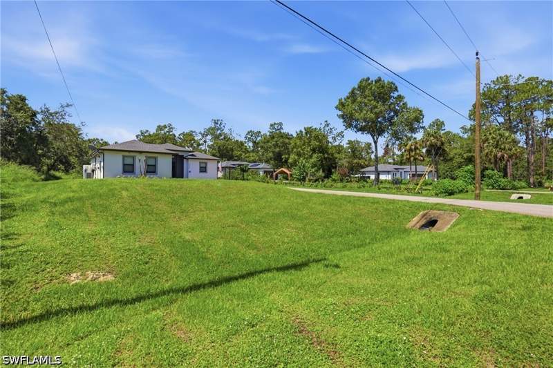 3 bedroom SingleFamilyResidence at 4236 16th Ave SE, Golden Gate Estates, Naples — photo 3