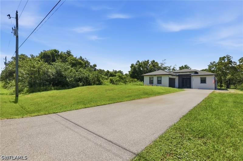 3 bedroom SingleFamilyResidence at 4236 16th Ave SE, Golden Gate Estates, Naples — photo 4