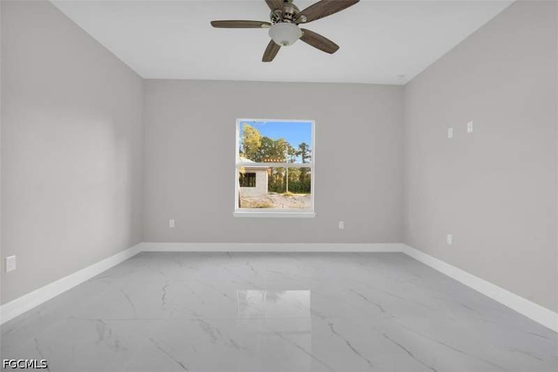 4 bedroom SingleFamilyResidence at 1108 Bainbridge St, Lehigh Acres, Lehigh Acres — photo 5