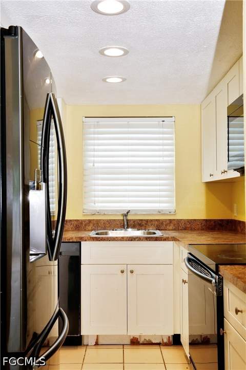 1123 SW 48th Ter 102, Cape Coral FL - photo 8 of 32