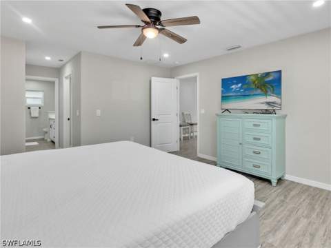 195 Hibiscus Dr, Fort Myers Beach FL - photo 16 of 49
