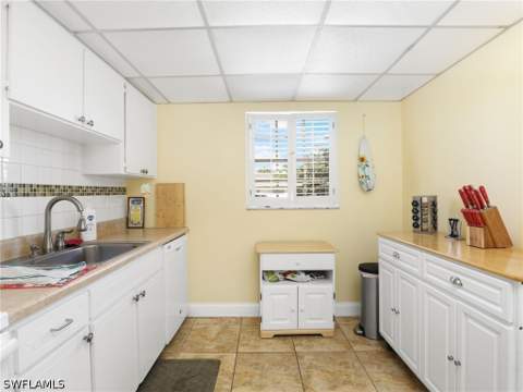 1510 Memoli Ln 2, Fort Myers FL - photo 6 of 26