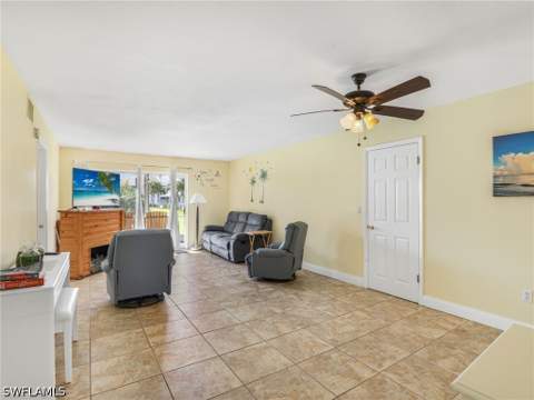 1510 Memoli Ln 2, Fort Myers FL - photo 7 of 26