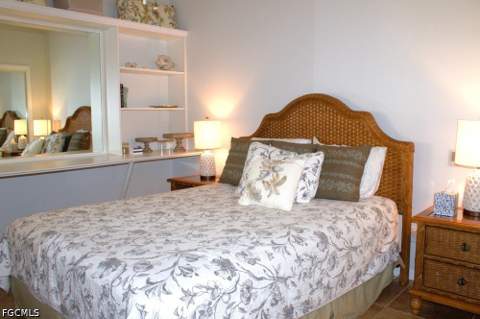 14069 Mystic Seaport Way, Fort Myers FL - photo 19 of 36
