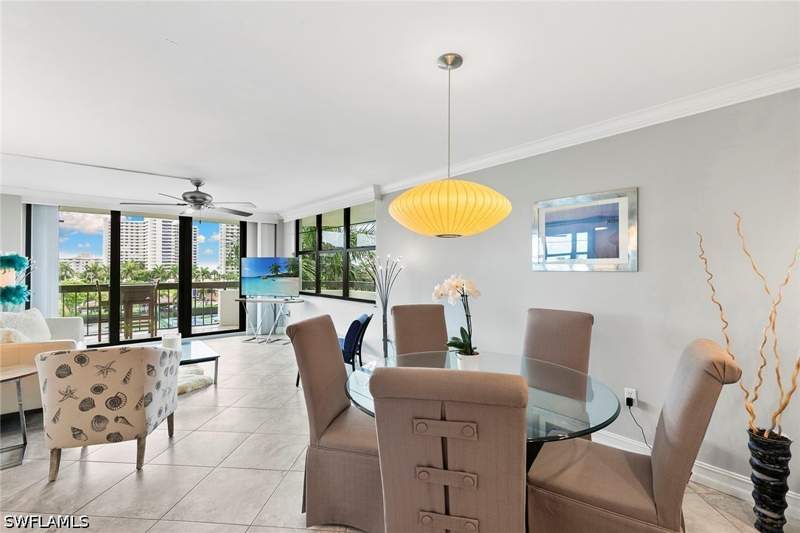 2 bedroom Condominium at 591 Seaview Ct A508, South Seas, Marco Island — photo 4