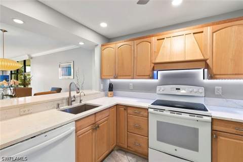 591 Seaview Ct A508, Marco Island FL - photo 6 of 25