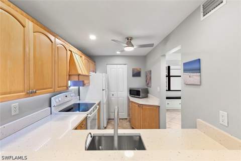 591 Seaview Ct A508, Marco Island FL - photo 7 of 25
