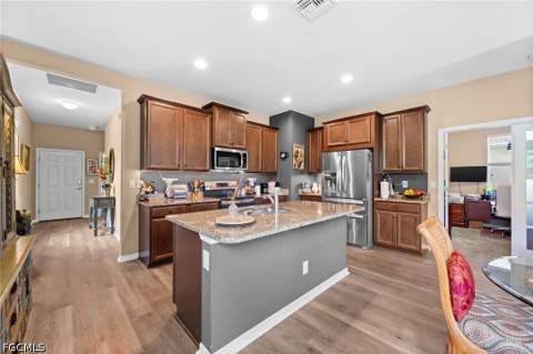 2190 Summersweet Dr, Alva FL - photo 8 of 50