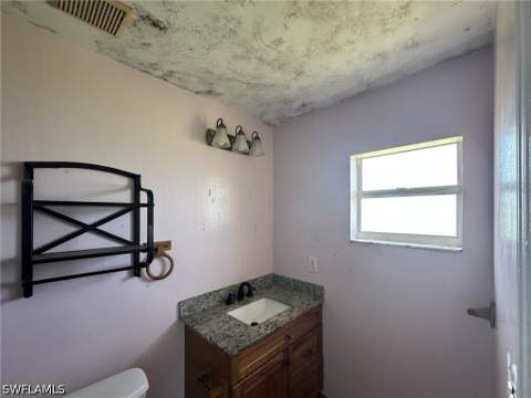2123 NE 16th Ter, Cape Coral FL - photo 13 of 47