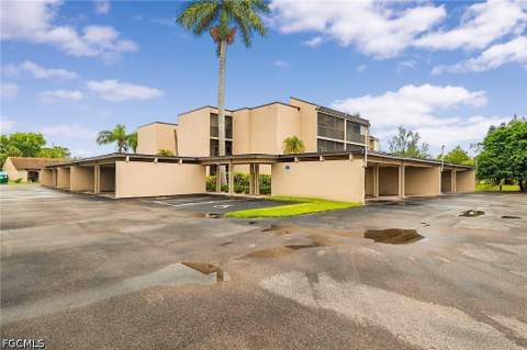 3150 Shorewood Ln 206, Fort Myers FL - photo 9 of 43