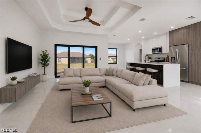 3 bedroom SingleFamilyResidence at 3728 9th St W, Lehigh Acres, Lehigh Acres — photo 3