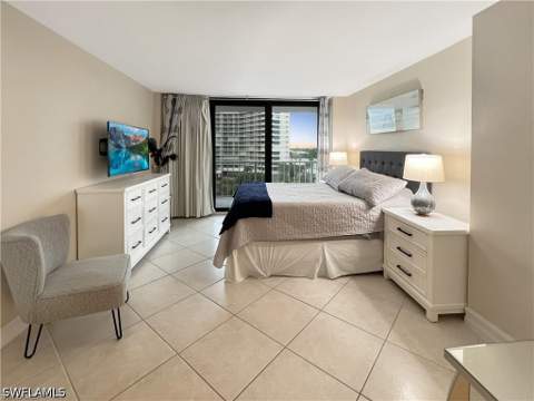 320 Seaview Ct 608, Marco Island FL - photo 12 of 29