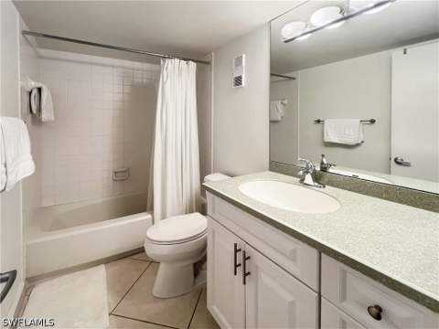 320 Seaview Ct 608, Marco Island FL - photo 18 of 29