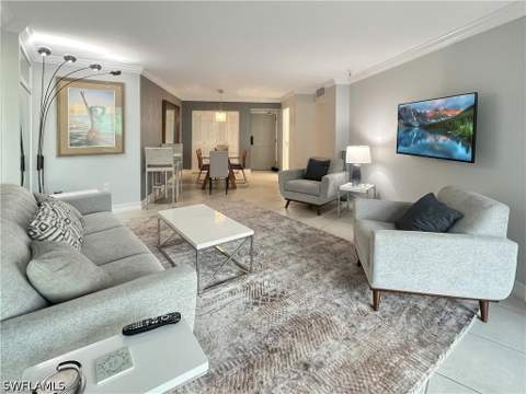 320 Seaview Ct 608, Marco Island FL - photo 7 of 29