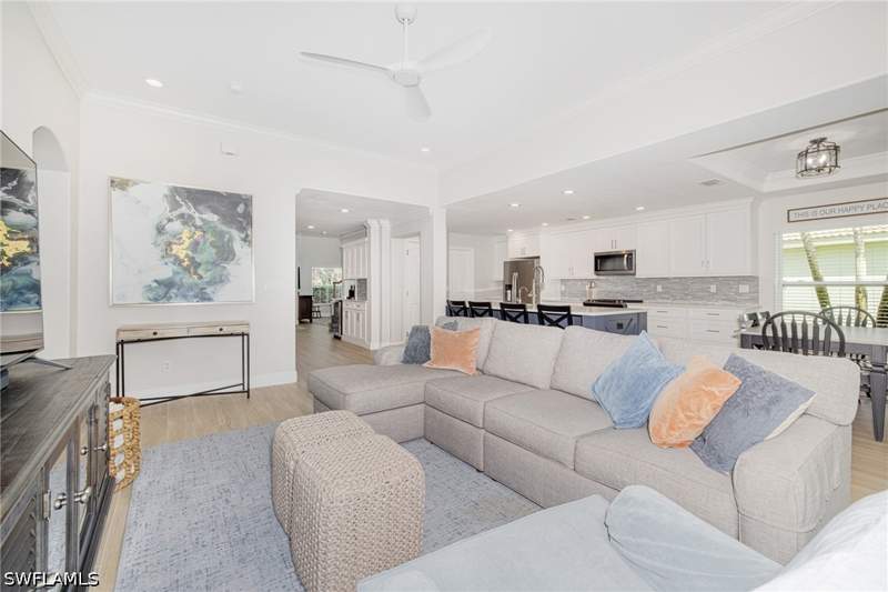 4 bedroom SingleFamilyResidence at 9025 Astonia Way, The Reserve At Estero, Estero — photo 5