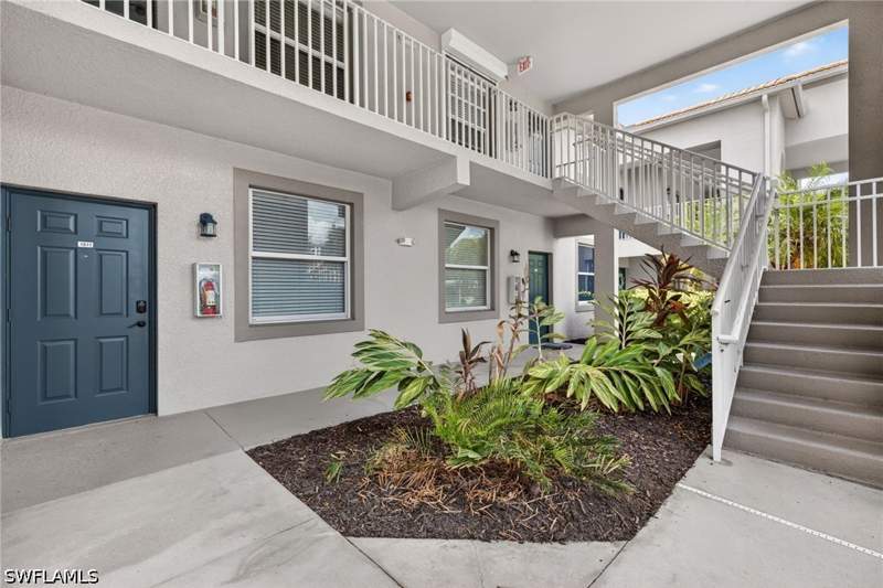 2 bedroom Condominium at 19981 Barletta Ln 1811, Barletta, Estero — photo 2