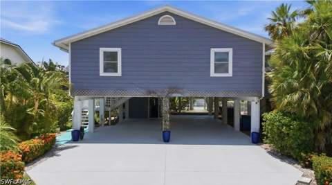 21560 Widgeon Ter, Fort Myers Beach FL - photo 6 of 48