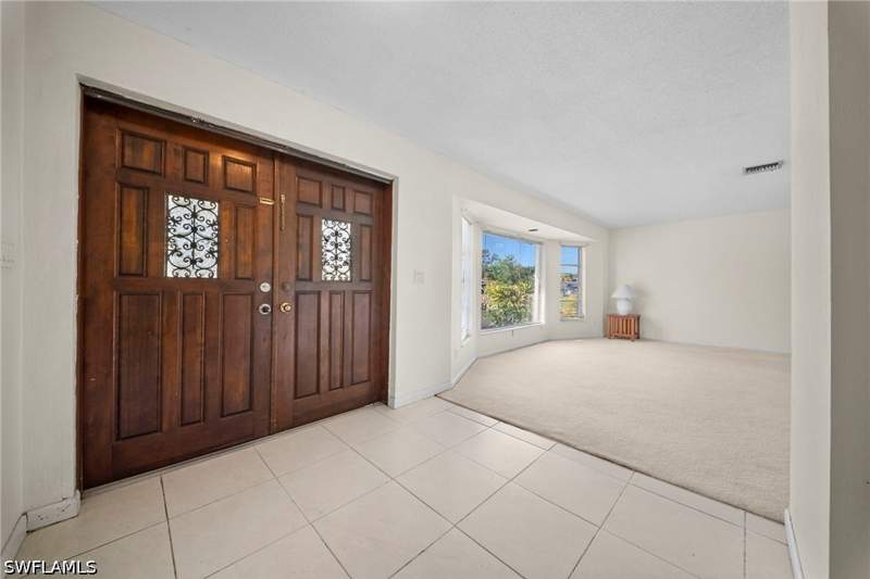 3 bedroom SingleFamilyResidence at 219 SE 46th Ter, Cape Coral, Cape Coral — photo 2