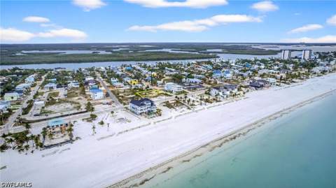 101 Anchorage St, Fort Myers Beach FL - photo 14 of 19