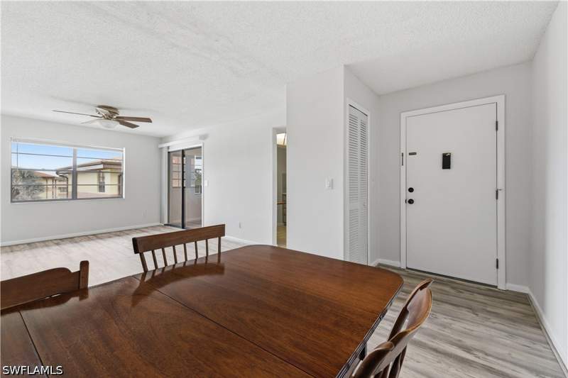 1 bedroom Condominium at 6136 Whiskey Creek Dr 521, Whiskey Creek Subdivision, Fort Myers — photo 2