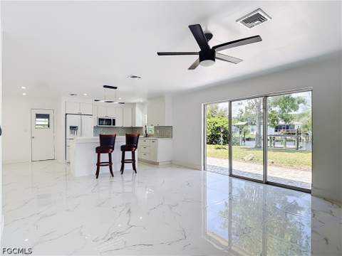 2137 Saint Croix Ave, Fort Myers FL - photo 9 of 49
