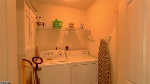 8083 Queen Palm Ln 424, Fort Myers FL - photo 7 of 43