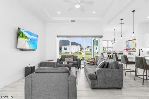 300 Chiquita Blvd N, Cape Coral FL - photo 6 of 27