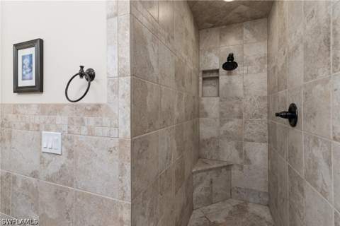 163 Bristol Ln B 201, Naples FL - photo 10 of 22