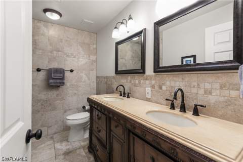 163 Bristol Ln B 201, Naples FL - photo 9 of 22