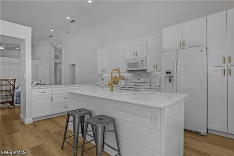 120 Livermore Ln, Naples FL - photo 14 of 50