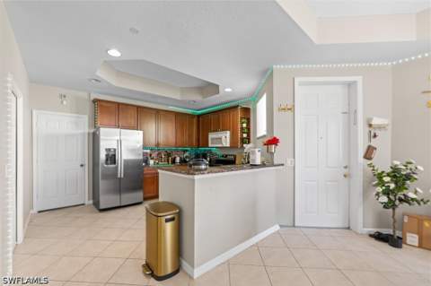 9804 Bodego Way 101, Fort Myers FL - photo 7 of 37