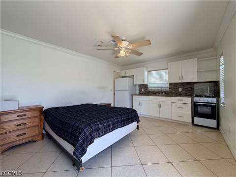 1621 SW 14th Ter, Cape Coral FL - photo 11 of 25