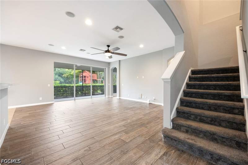 5 bedroom SingleFamilyResidence at 3280 Hampton Blvd, Hampton Lakes, Alva — photo 3