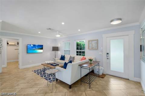 841 107th Ave N, Naples FL - photo 7 of 45