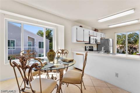 2155 San Marco Rd 2-204, Marco Island FL - photo 9 of 22
