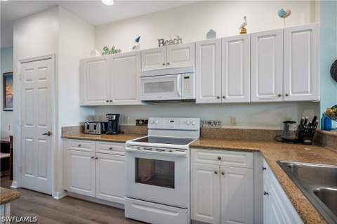 7925 Mahogany Run Ln 923, Naples FL - photo 8 of 44
