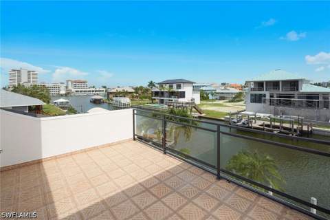 319 Lagoon Ave, Naples FL - photo 20 of 45