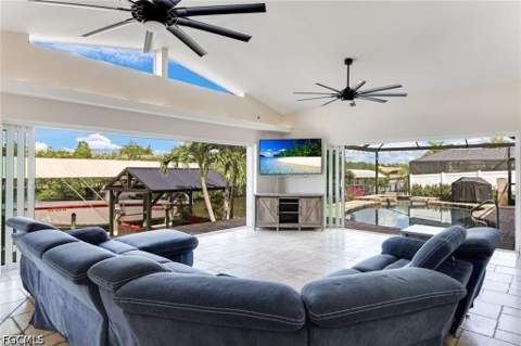 2013 Everest Pkwy, Cape Coral FL - photo 16 of 43