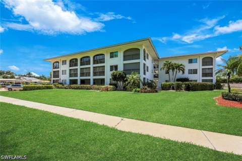 5 High Point Cir W 204, Naples FL - photo 15 of 15