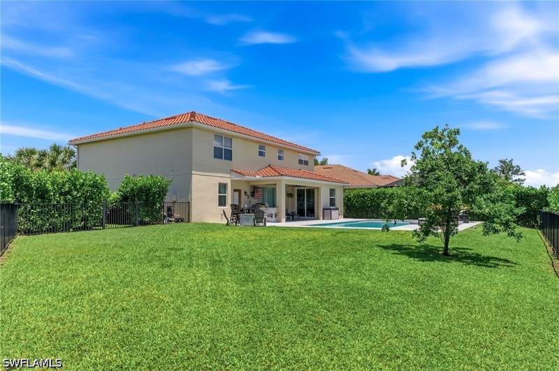5 bedroom SingleFamilyResidence at 2175 Vermont Ln, The Groves At Orange Blossom Ranch, Naples — photo 5