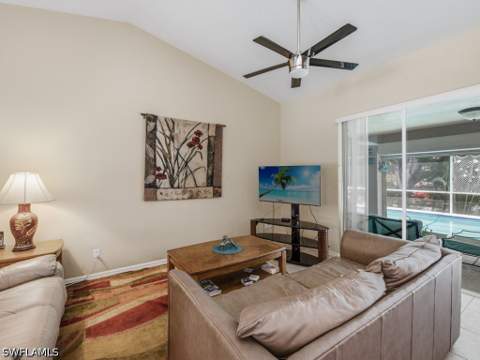 211 S Bahama Ave, Marco Island FL - photo 7 of 21