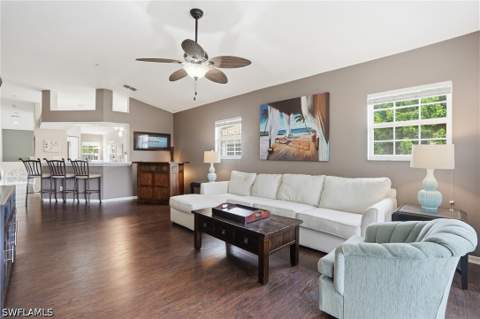 6914 Satinleaf Rd N 201, Naples FL - photo 12 of 27