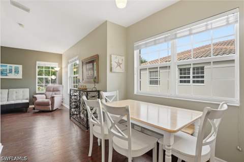 6914 Satinleaf Rd N 201, Naples FL - photo 9 of 27