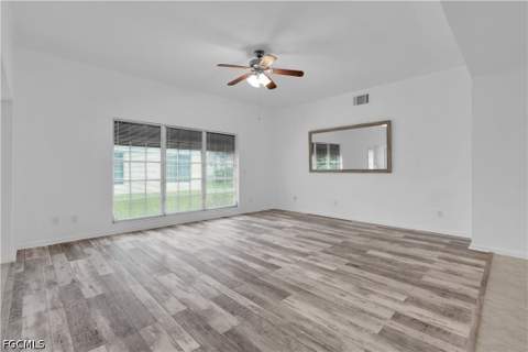 9 Regency Ct, Lehigh Acres FL - photo 15 of 35