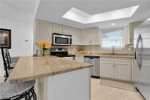 9 Regency Ct, Lehigh Acres FL - photo 18 of 35
