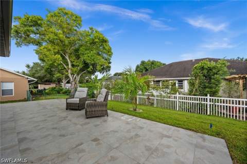 16264 Horizon Rd, North Fort Myers FL - photo 14 of 36
