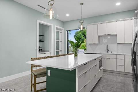 16264 Horizon Rd, North Fort Myers FL - photo 9 of 36